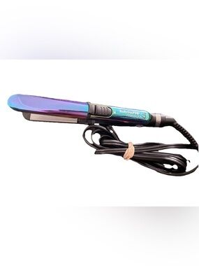 BaBylissPRO Iridescent Nano Titanium Prima2000 ¾" Stainless Steel Mini Iron